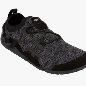 XERO NWOT Minimalist Oswego Black Size 6.5
